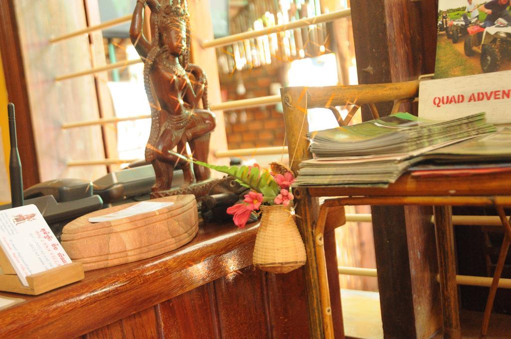 Big Lyna Villa Siem Reap Dış mekan fotoğraf