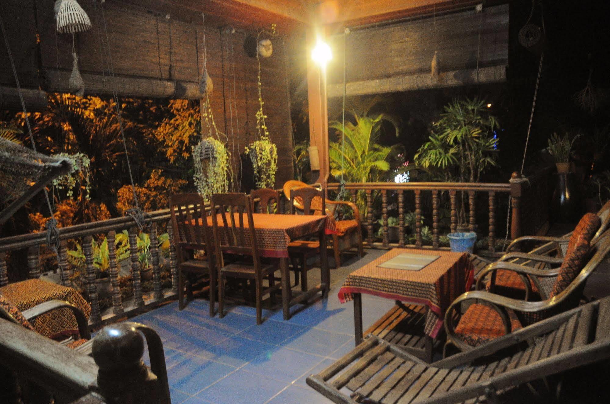 Big Lyna Villa Siem Reap Dış mekan fotoğraf